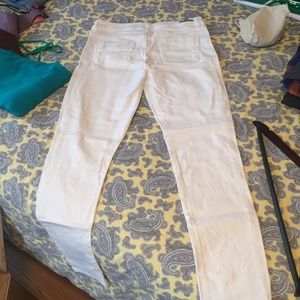 White skinny jeans.Not high waisted.Lauren Conrad